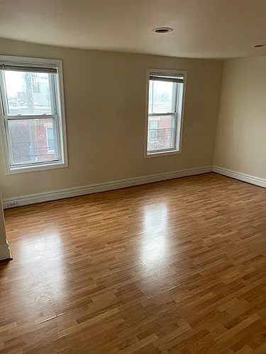 2307 Brown St #3 Photo 1