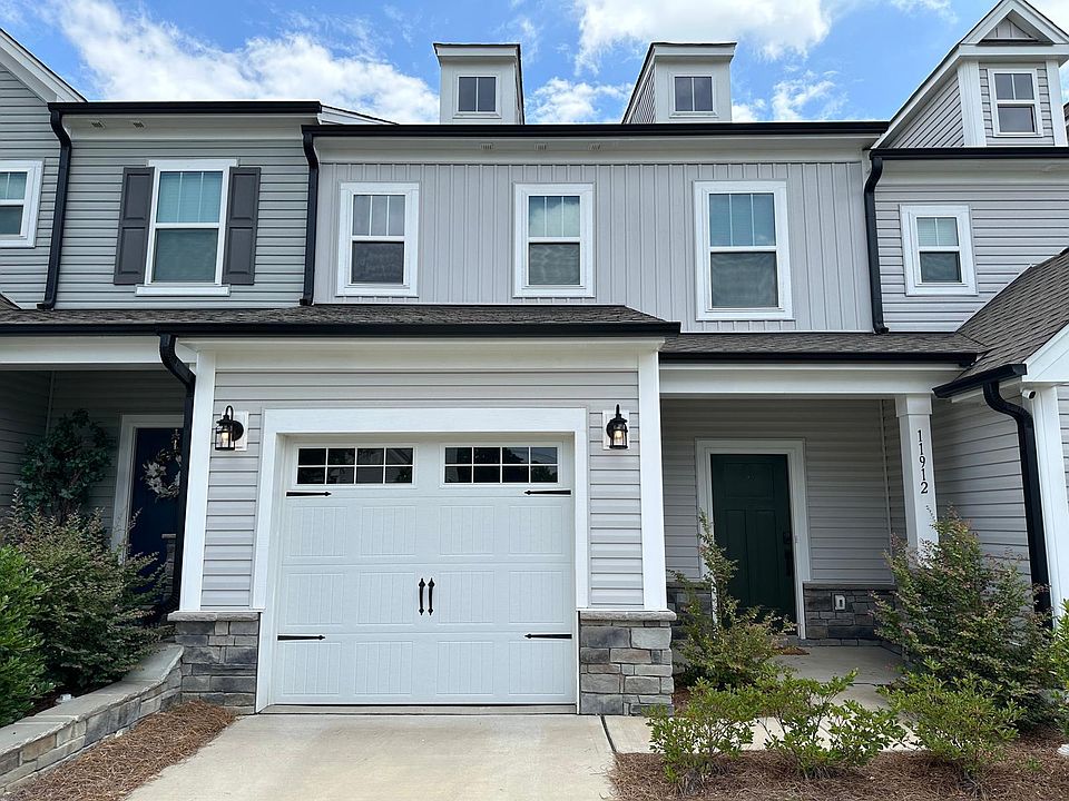 1st image of 11912 Basking Dr #1
