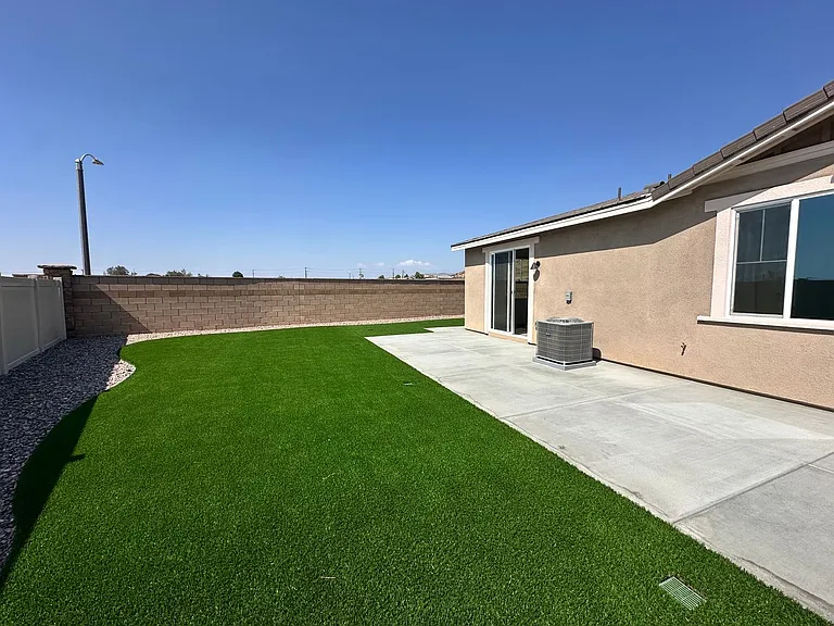 27133 Marimba Ct — Photo 20