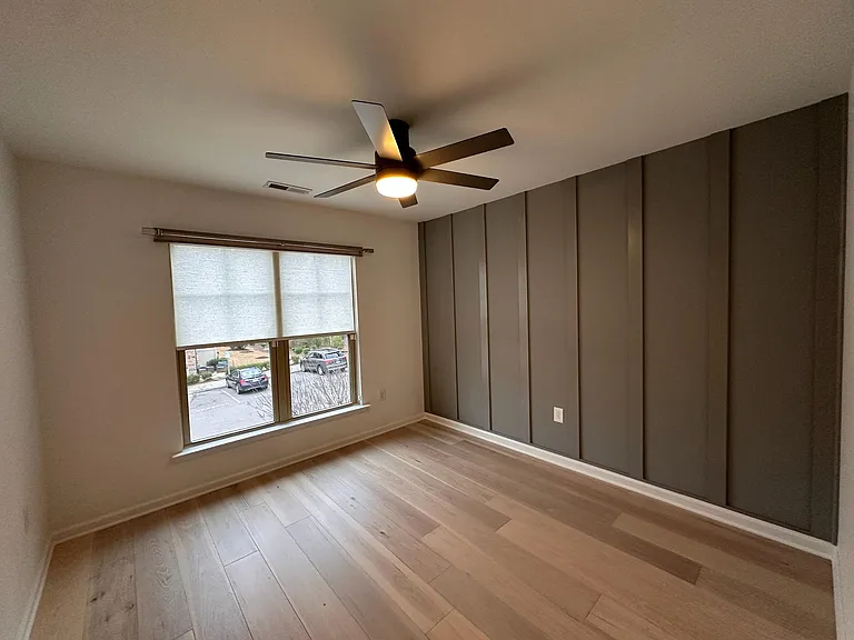 706 Denhoff Dr — Photo 49