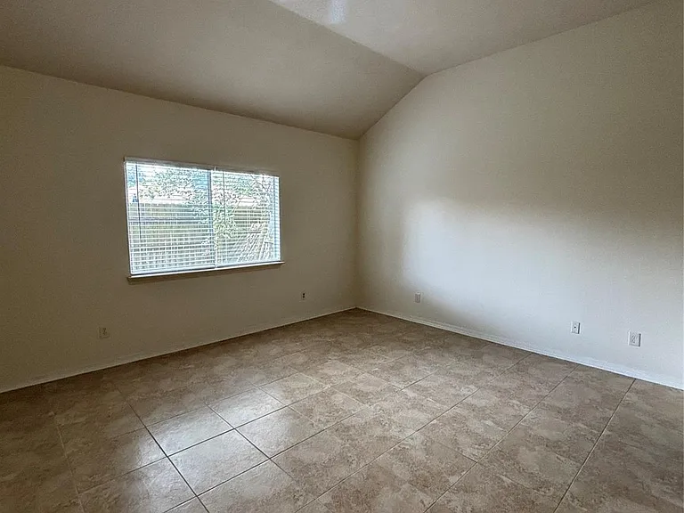 10735 Norchester Village Dr — Photo 13