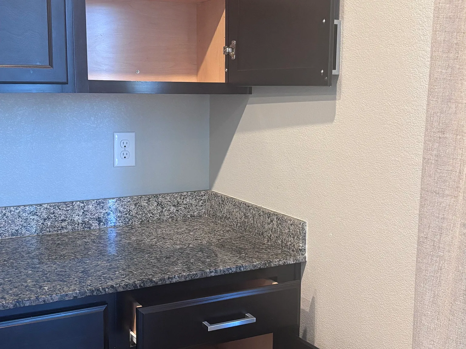 4 bed, 1997 sqft, $850 — Photo 4
