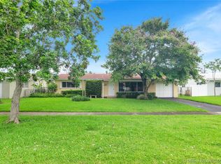 4216 McKinley St, Hollywood, FL 33021