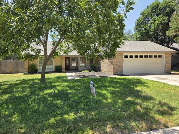 8510 Athenian Dr