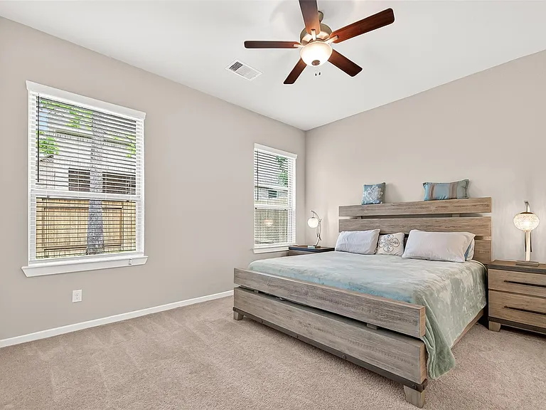 305 Rise Ln — Photo 27