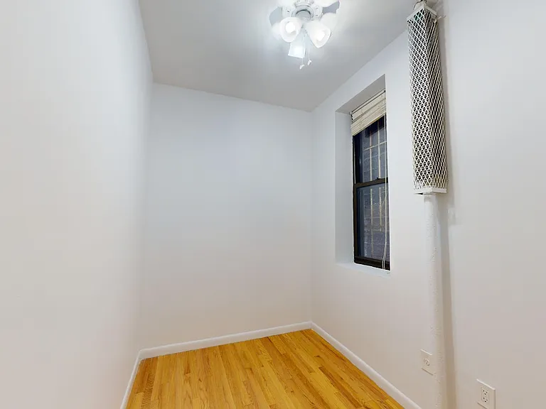 204 Spring St #2 — Photo 7