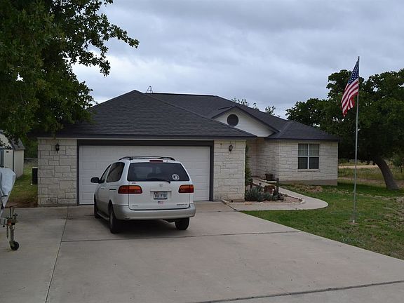 2nd image of 320 Chesterfield Dr