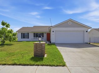 3415 Hawthorne Ln, Pasco, WA 99301