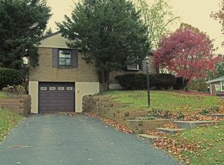 326 Lynette Pl, Pittsburgh, PA