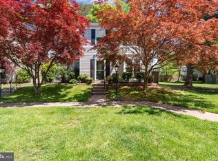 14810 Millicent Ct, Centreville, VA 20120
