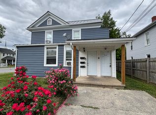 321 W 12th St #3, Waynesboro, VA 22980