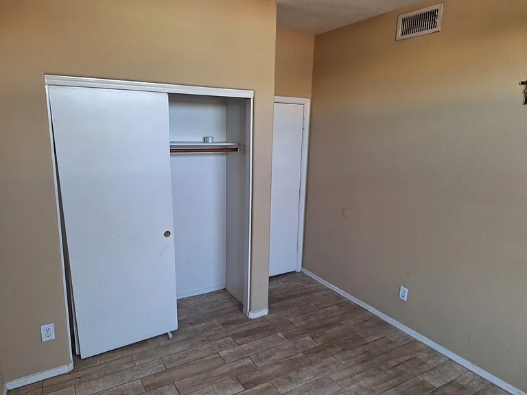 8701 W Granada Rd — Photo 6
