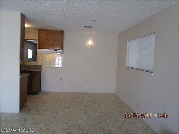 4th image of 3021 Scarlet Oak Ave #0