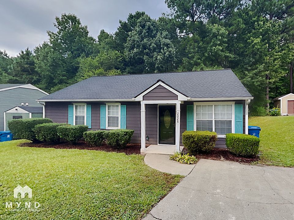 1st image of 2028 Collier Rd