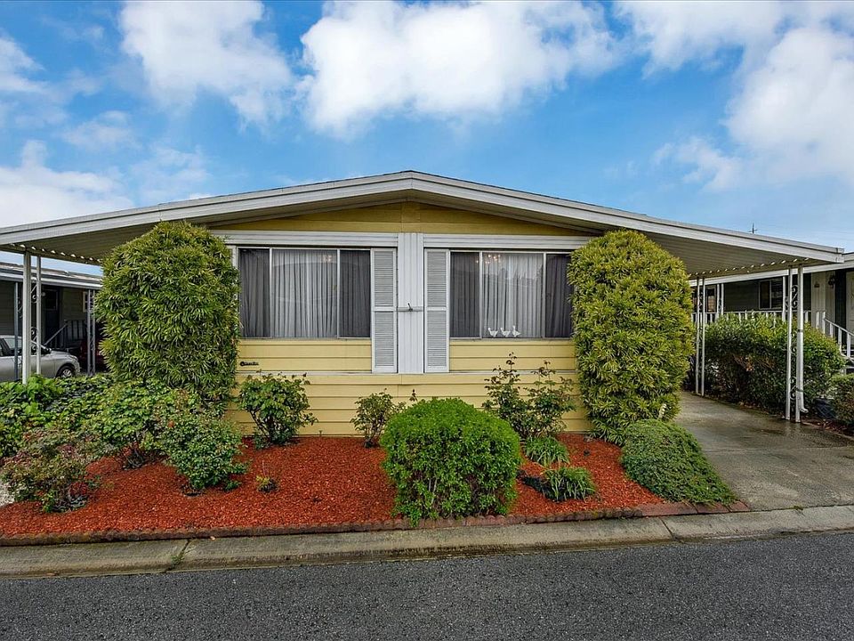 1st image of 117 Mountain Springs Dr #117