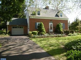 515 Cherry St, Coopersburg, PA