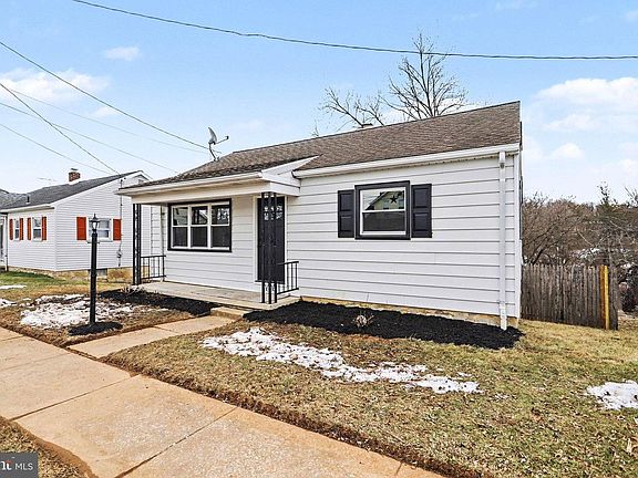 3rd image of 43 W High St