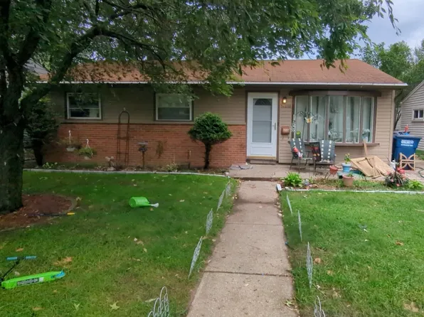 34856 Fairchild St, Westland, MI 48186