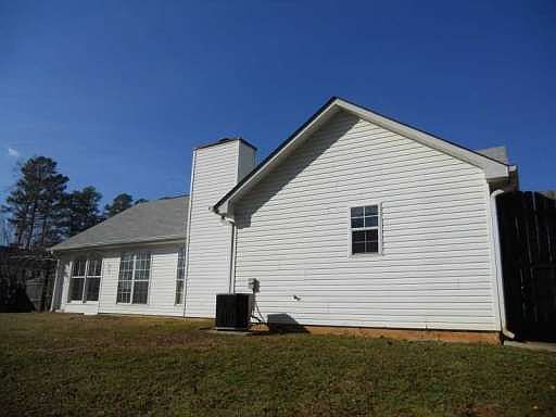 4th image of 814 Fernstone Trl