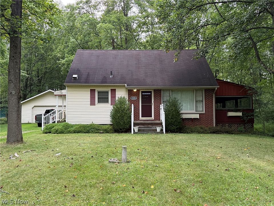 1st image of 3598 Easton Rd