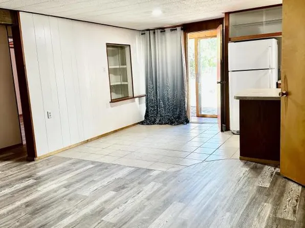 634 Washakie St, Lander, WY 82520