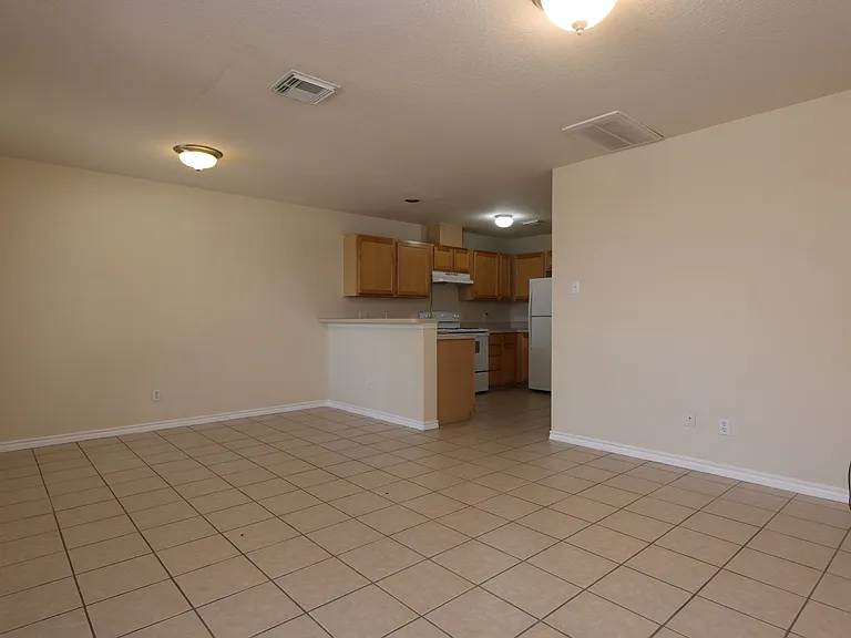 402 Trichelle St #A — Photo 5