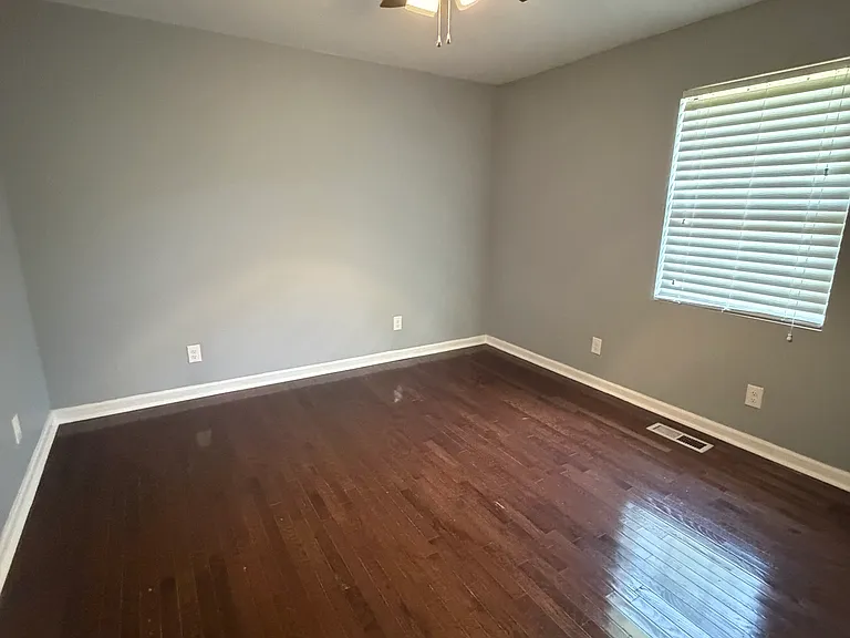 8838 Igou Gap Rd — Photo 7