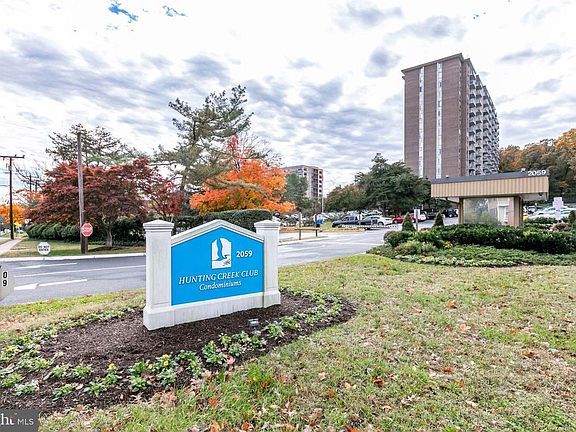 2nd image of 2059 Huntington Ave APT 1014
