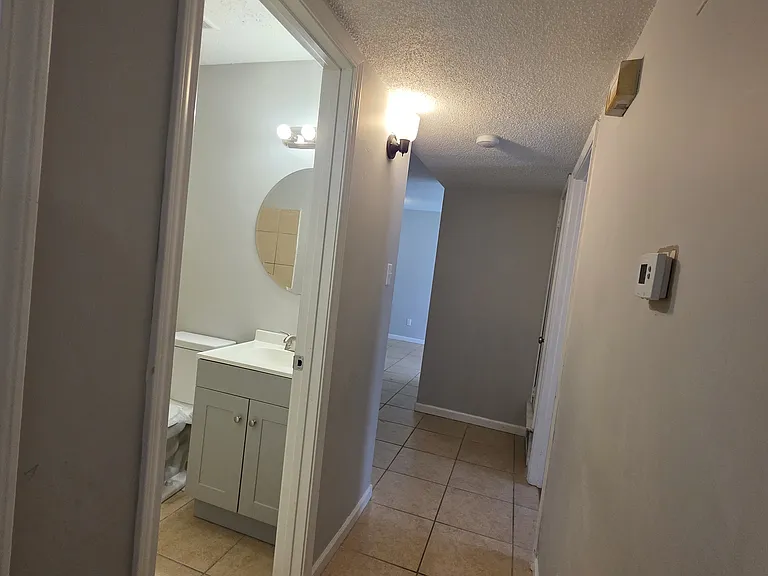 5343 Clinchport Cir — Photo 12