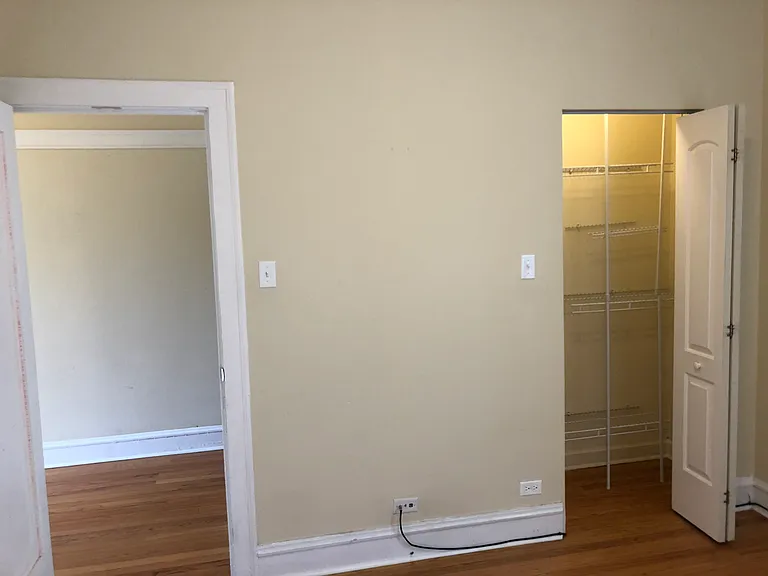 2180 W Giddings St #1 — Photo 2