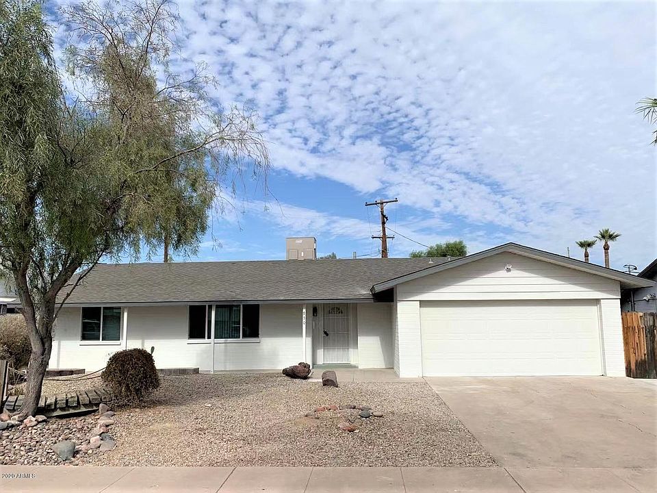 1st image of 950 E Lilac Dr