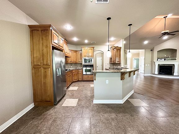 4th image of 11320 Club House Pkwy