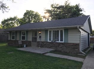 1022 Eastlawn Dr, New Whiteland, IN 46184