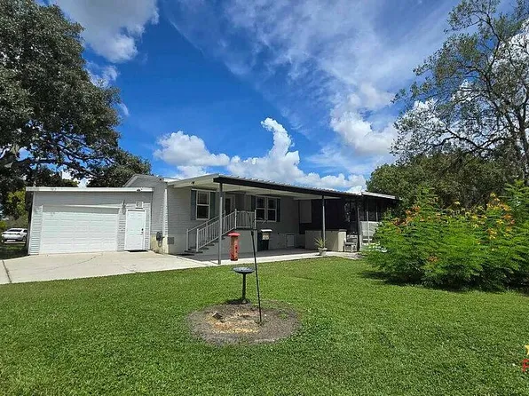 1605 Straight St, Kissimmee, FL 34746