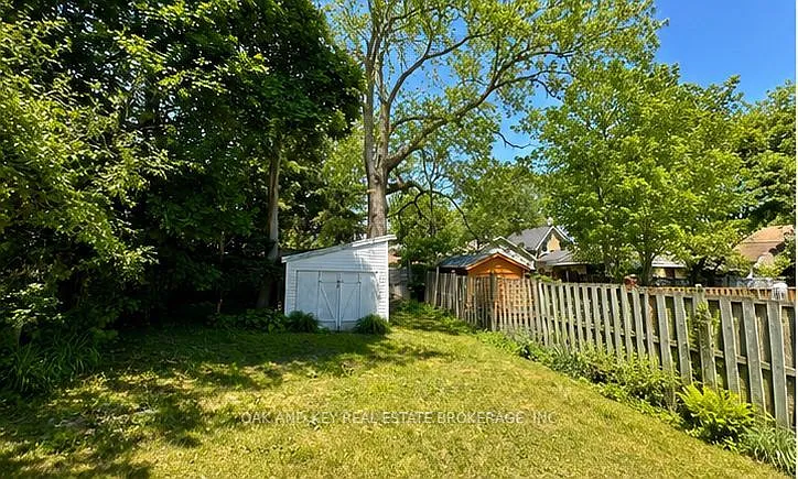918 Princess Ave #1 — Photo 9