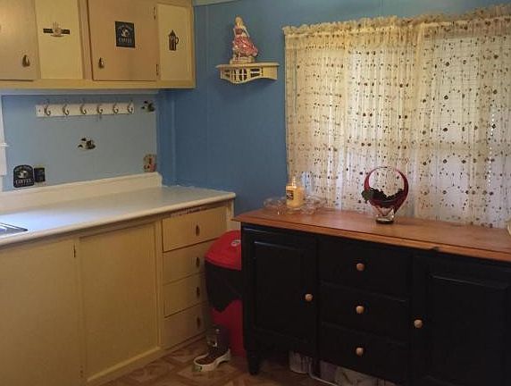 4th image of 103 Estal Dr