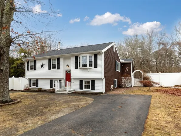 62 Brigantine Cir, Plymouth, MA 02360