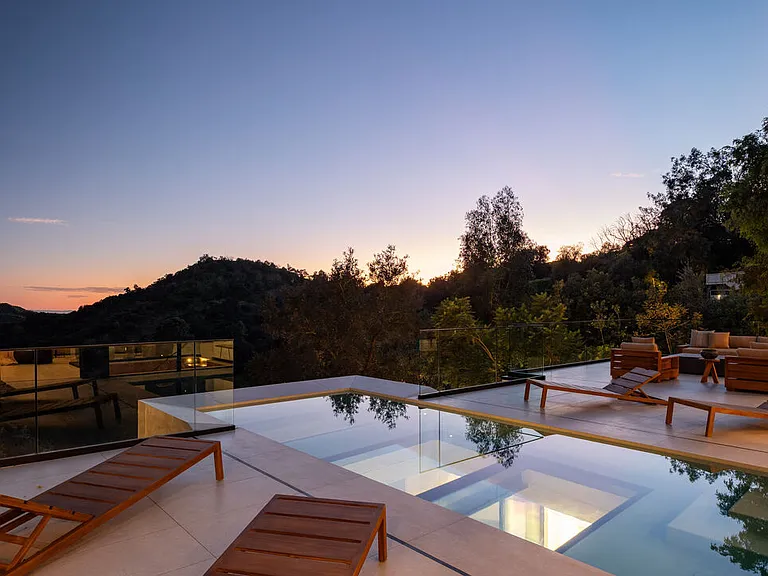 12752 Mulholland Dr — Photo 60