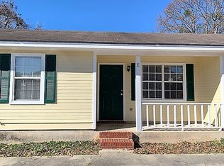 Village Green Apartments, Valdosta, GA 31601