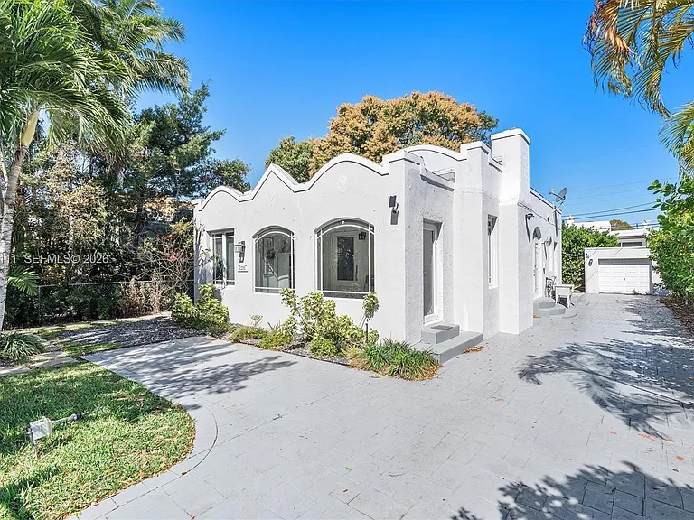 2231 SW 17th St — Photo 34