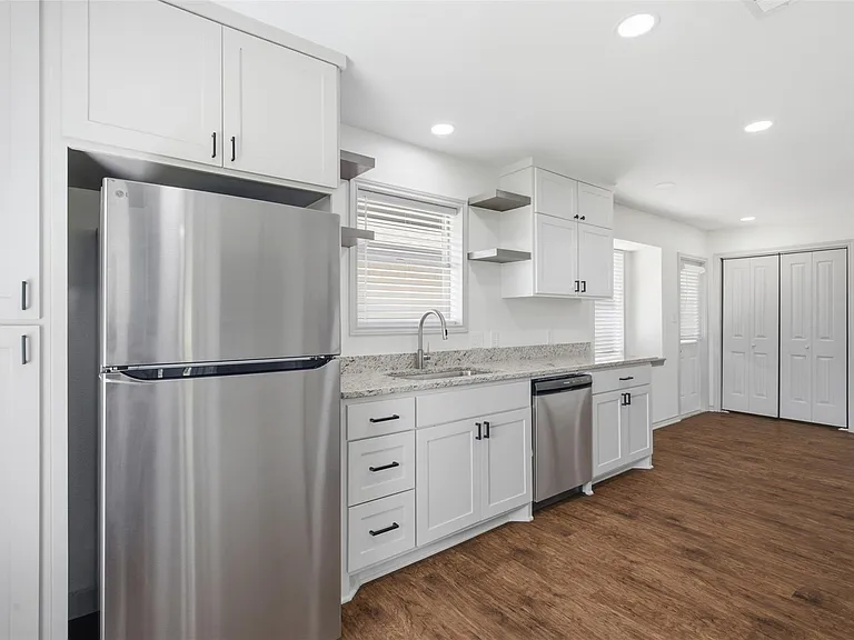 32242 Sky Lakes Dr — Photo 11