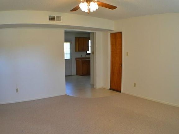 2nd image of 110 Tangerine Dr