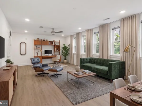 1335 N Marston St Unit 402, Philadelphia, PA 19121
