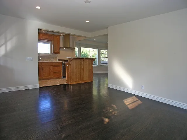 40 19th Ave — Photo 21