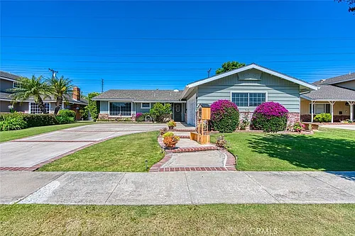 17597 Santa Paula Cir Photo 1 17597 Santa Paula Cir Photo 1