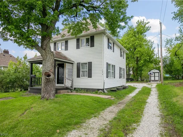 1424 S Liberty Ave, Alliance, OH 44601