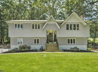 20 Perona Rd, Andover, NJ 07821