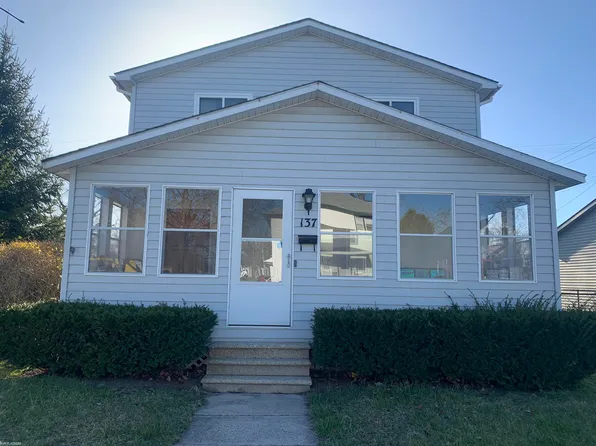 137 15th St, Port Huron, MI 48060