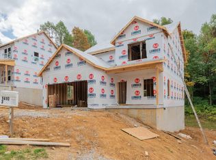 1410 Walnut Ridge Rd, Christiansburg, VA 24073