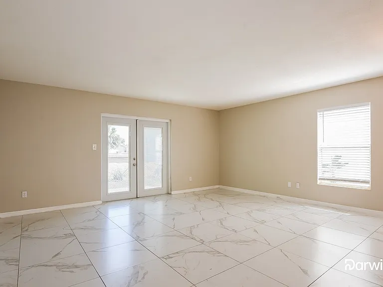 3172 Pinto Dr — Photo 6